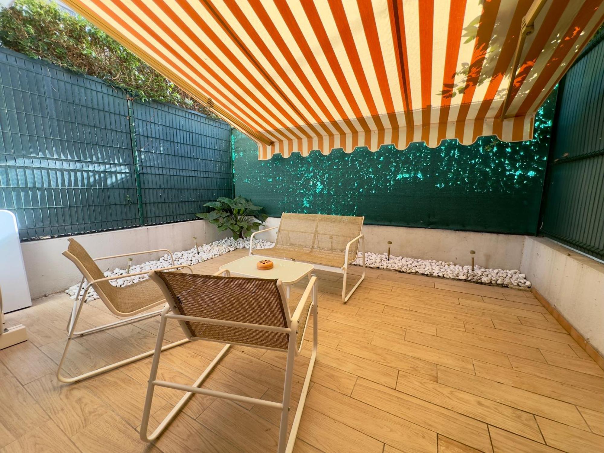 Evasion Boheme - Studio Avec Terrasse Au Coeur De Cannes Exterior photo